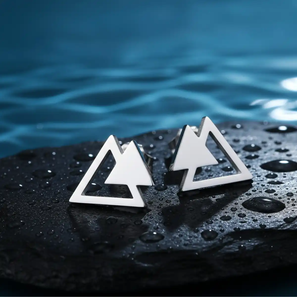 Arrow Earrings - Image 3