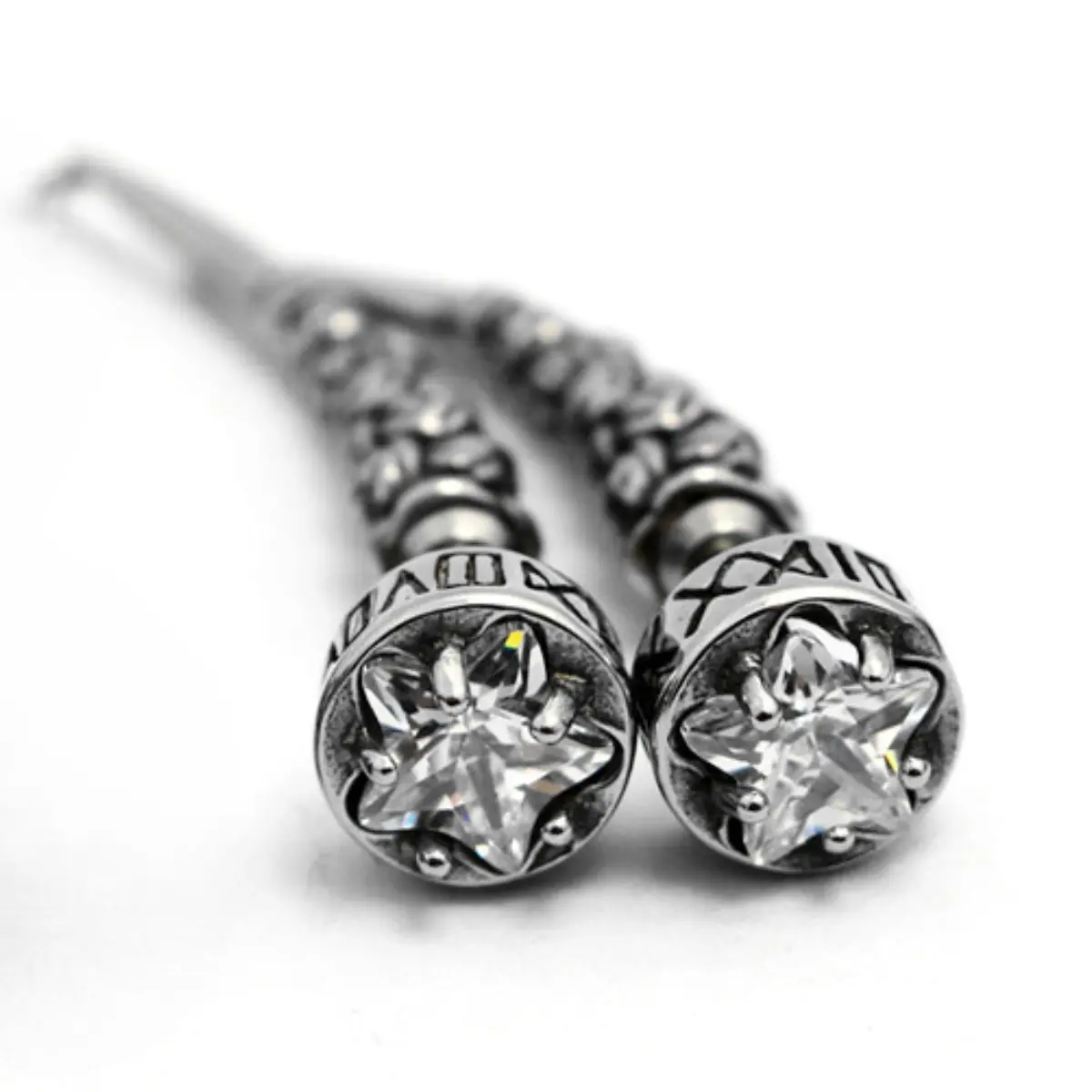 Claw Stud Earrings - Image 5