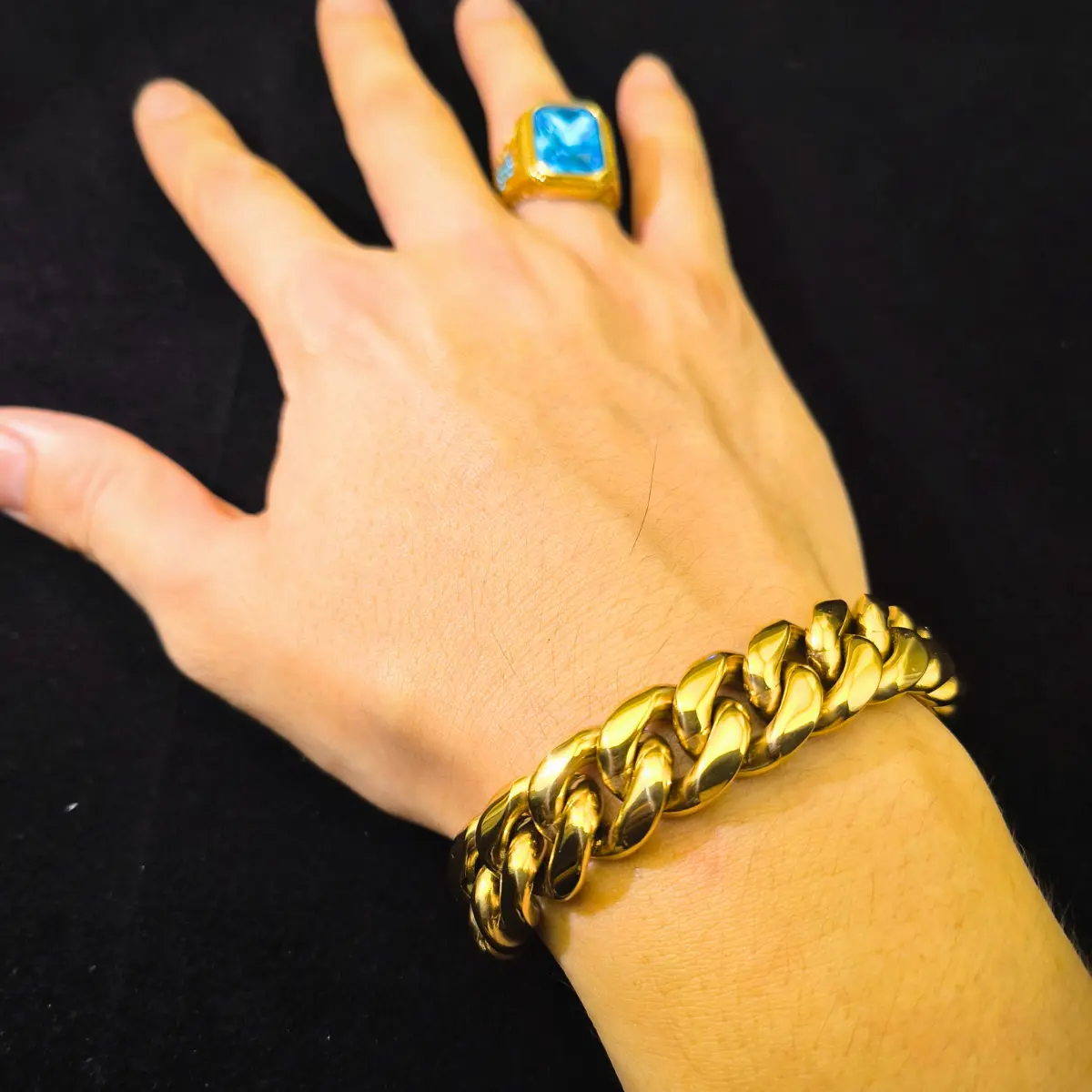 Cuban Bracelet Gold 16mm - Image 2