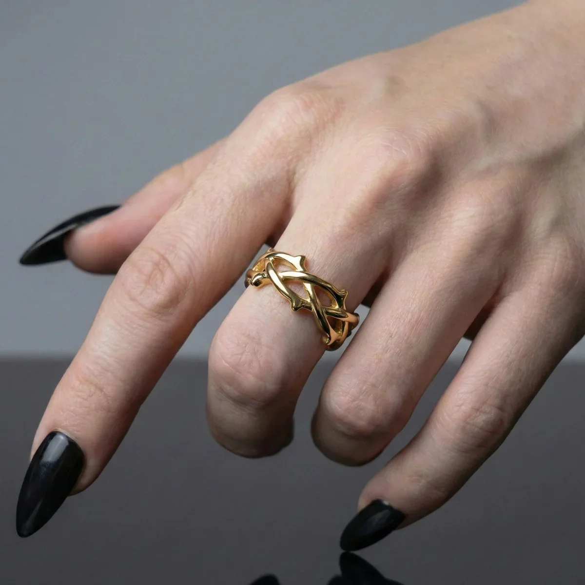 Gold Minimalist Thorns Ring - Image 2