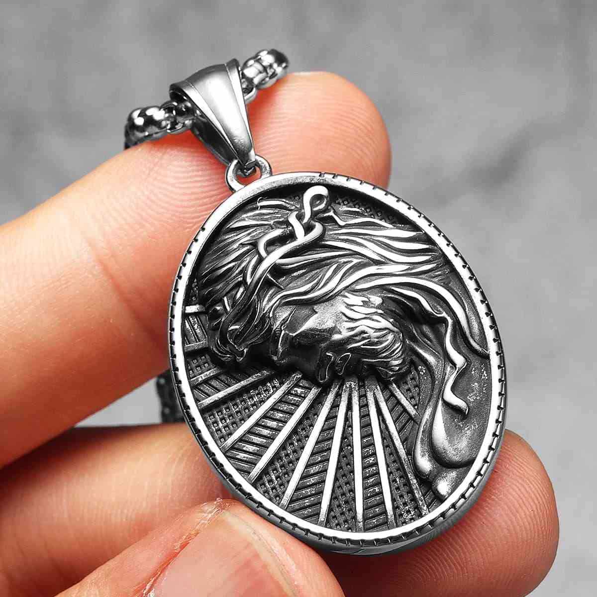 Oval Jesus Pendant Necklace with Crown of Thorns and Rays - Image 5