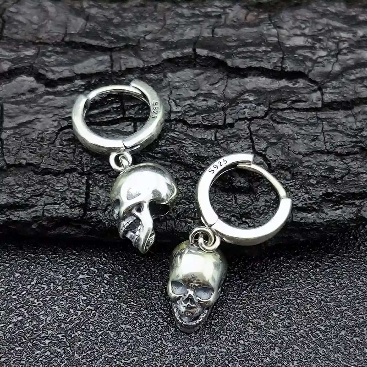 Silver Skull Head Hoop Earrings - Image 8