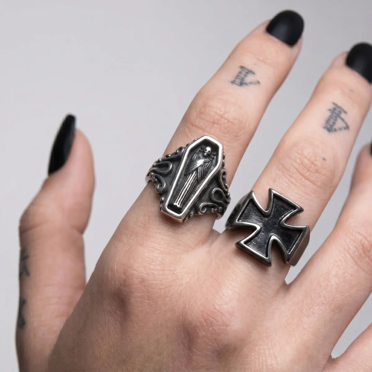 Iron Cross Ring - Image 3